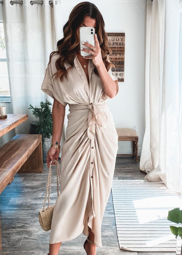 Jelline - The Essence of Modern Elegance