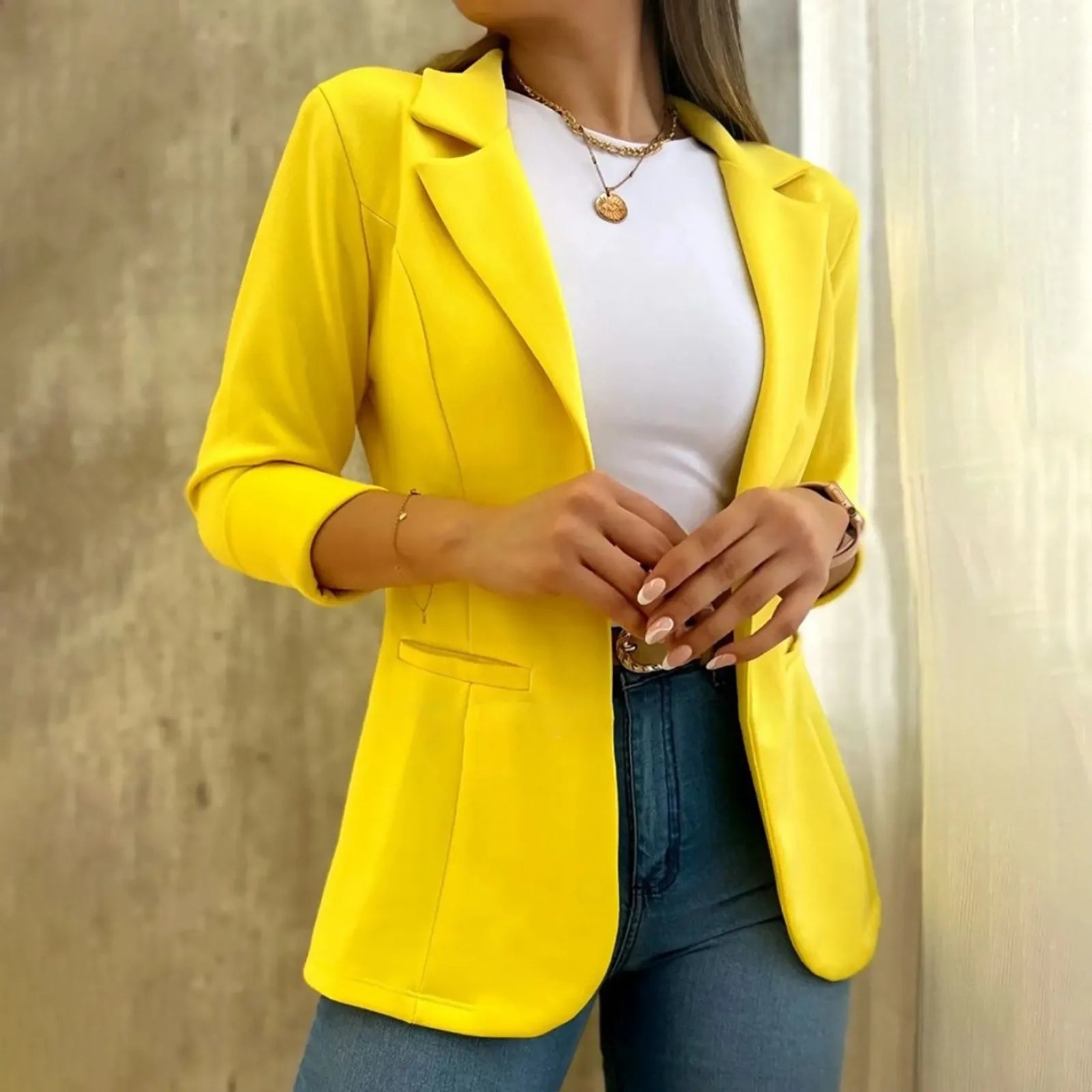Aria™ - Minimalist Long Sleeve Blazer
