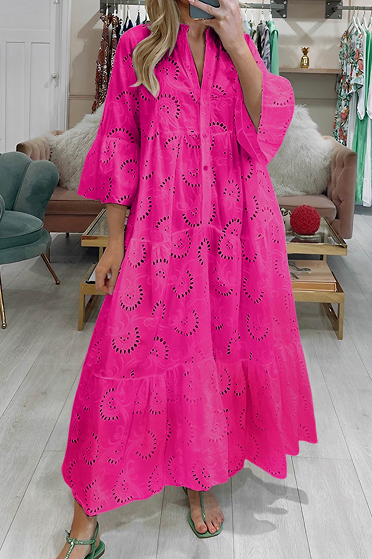 Lily - Elegant Lace Dress